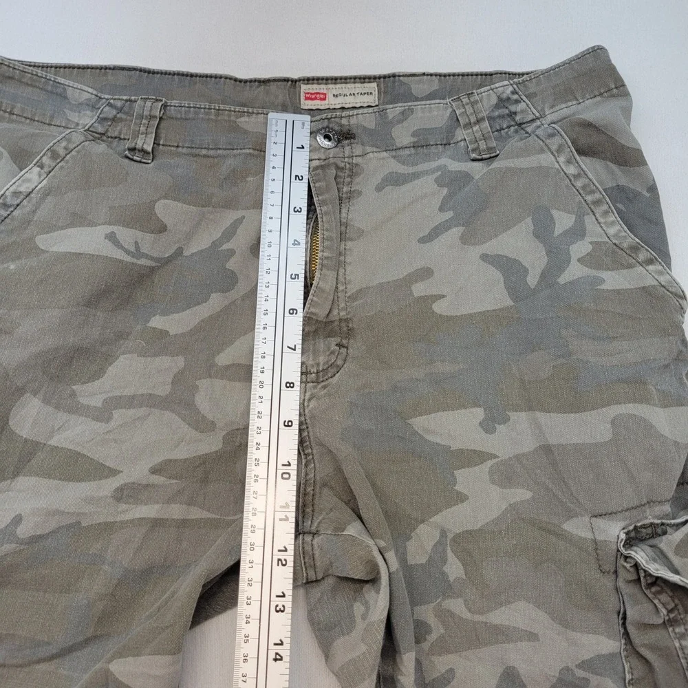 Wrangler Cargo Pants Mens 38x32 Green Camo Regular Taper Stretch Utility